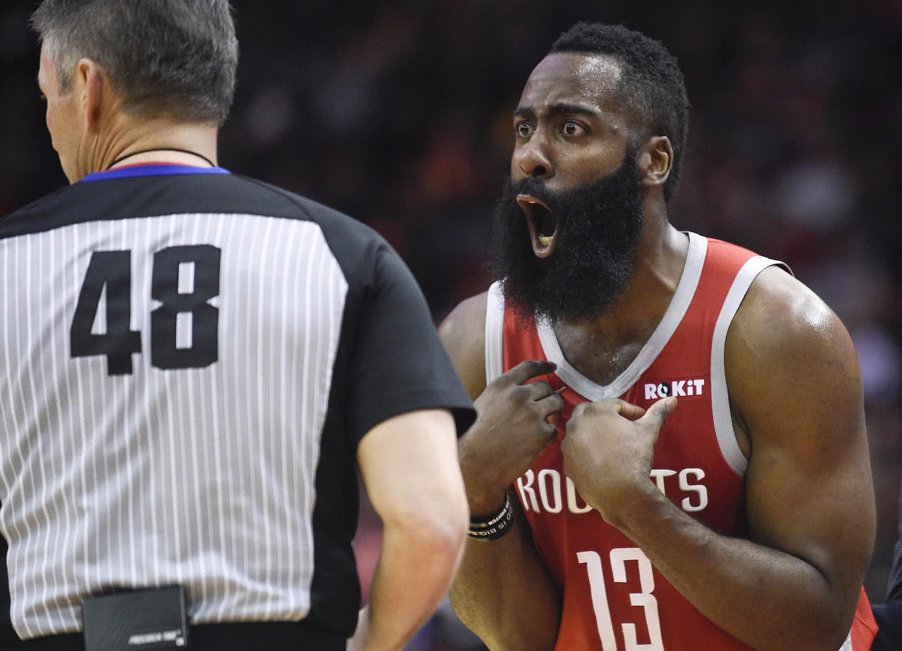 集结日体能课后，夏洛特黄蜂伤情更新备战西甲，引发热议，高层口径保持一致 