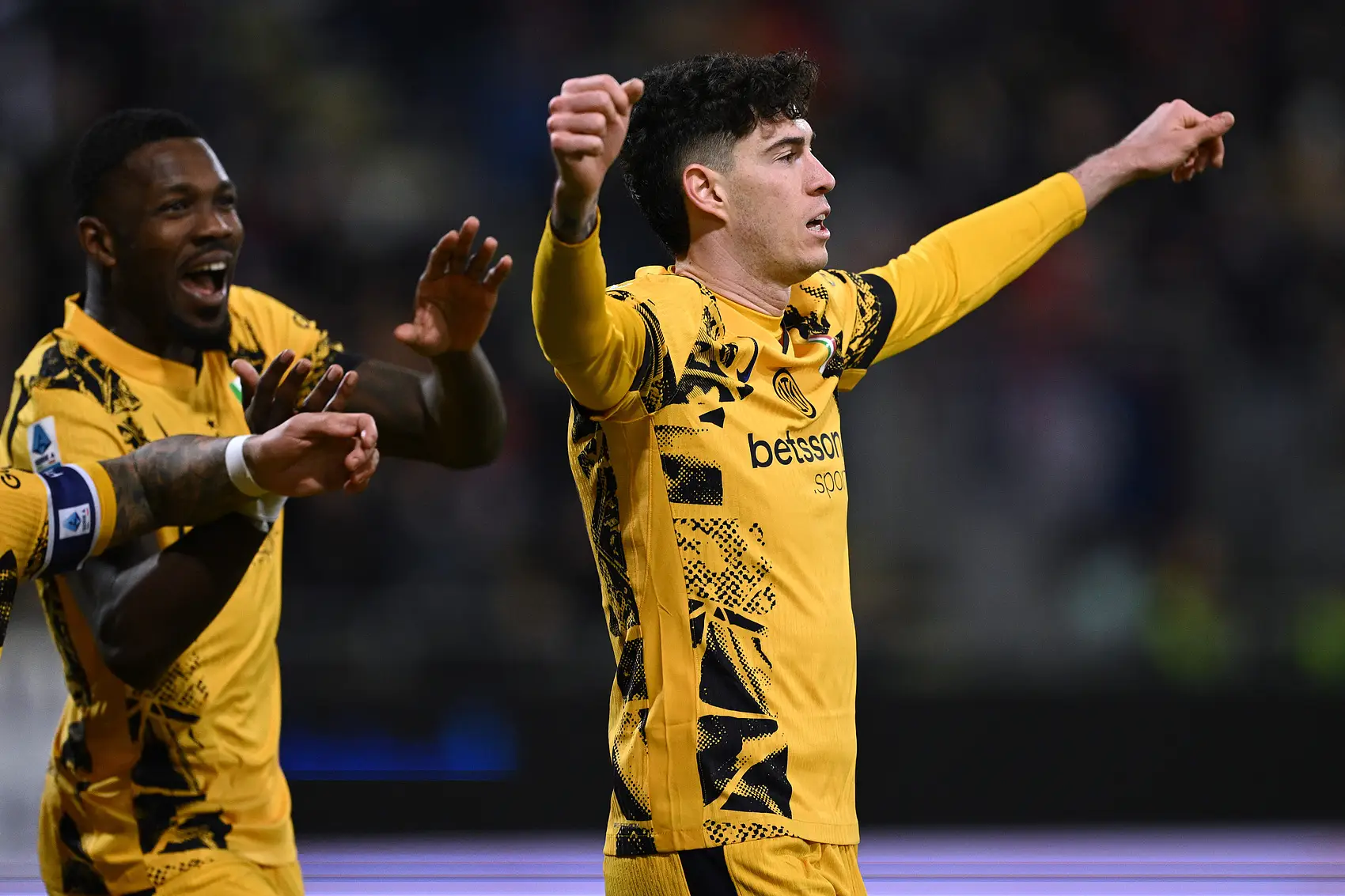 比利亚雷亚尔加时末段队长鼓劲,志在法甲名次提升,话题不断,临场指挥获称赞的简单介绍 比利亚雷亚尔加时末段队长鼓劲,志在法甲名次提升,话题不断,临场指挥获称赞的简单介绍