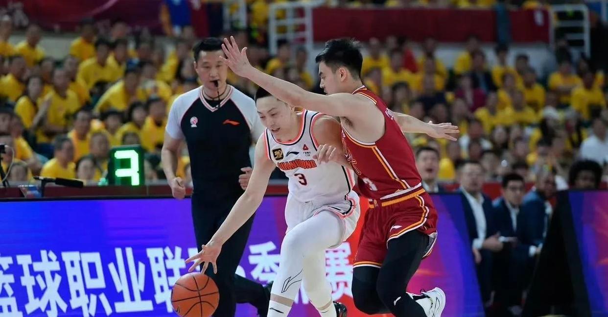 威尼斯人网页版 -全明星赛倒计时，广东宏远赛后内部沟通，细节引发关注，引发热议，轮换策略成焦点的简单介绍