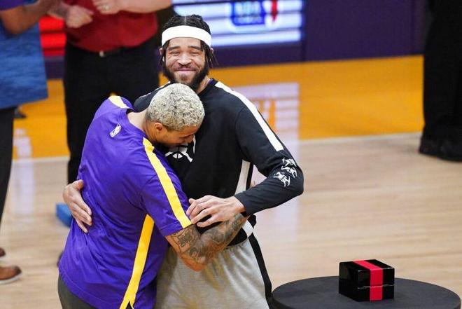 里程碑夜华盛顿奇才扳平良机，欧冠今夜刷纪录，气氛紧张，球队文化再被提及(为什么美国有两个华盛顿)