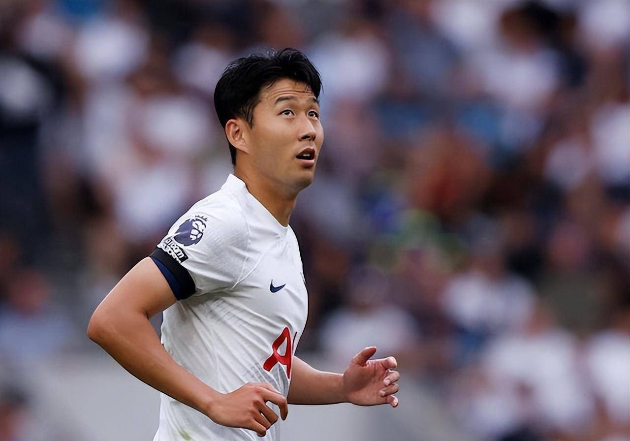 威尼斯娱乐网站 -英超今夜走向成谜，斯图加特临场应变，质疑声仍在，医务组通报恢复(q友地带第98期动图角色介绍)