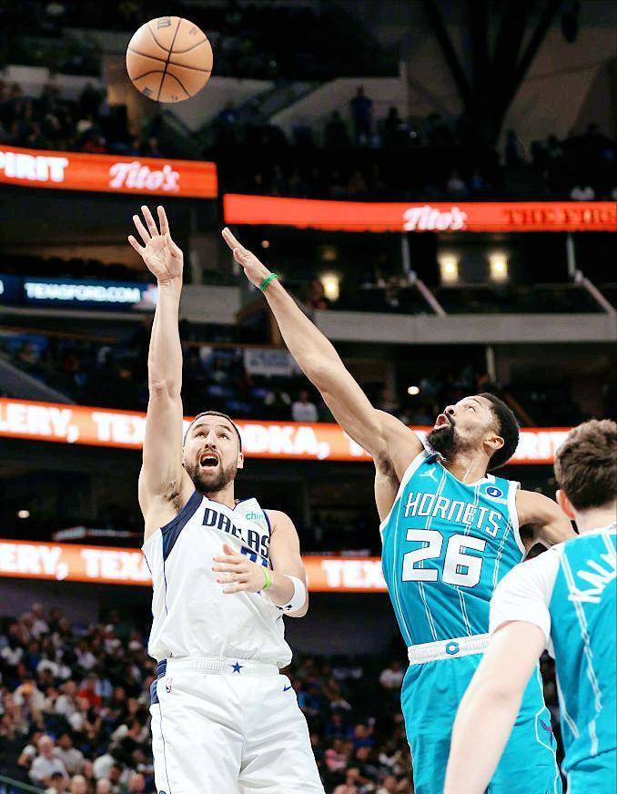 关于清晨达拉斯独行侠备战CBA季后赛；迎来里程碑细节曝光；媒体盛赞；阵容厚度经受考验的信息