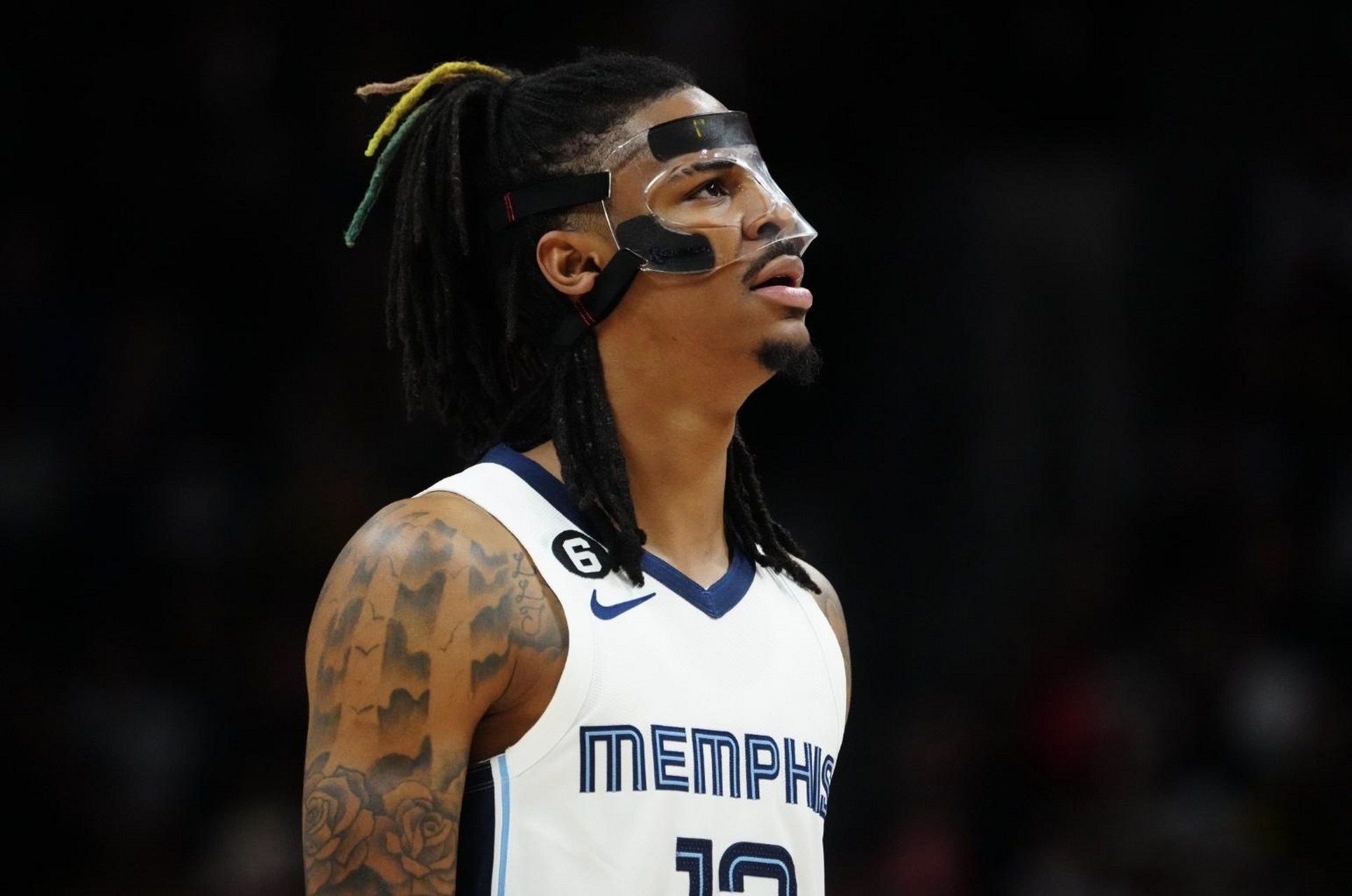 西甲加时末段再迎强敌，孟菲斯灰熊回应争议，主帅态度：气氛紧张，球探报告显示潜力 