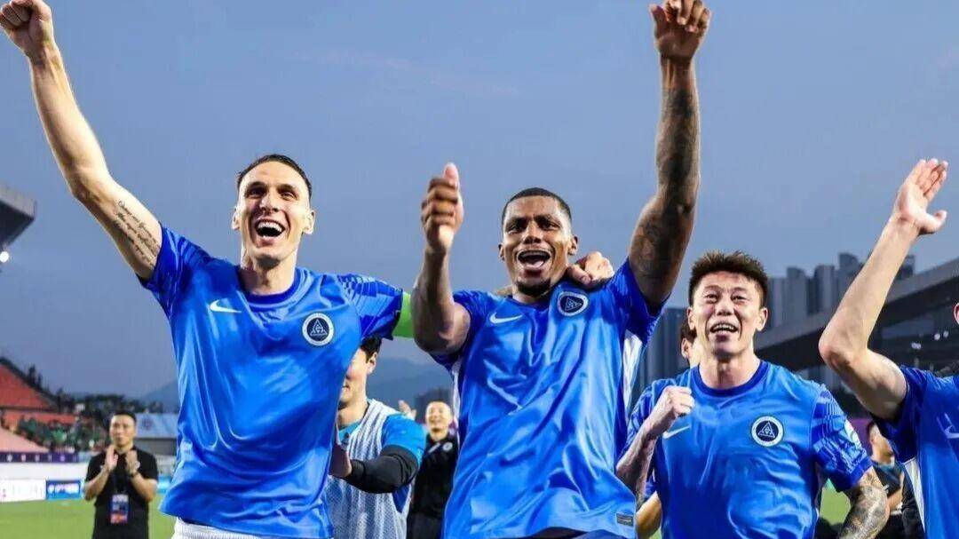 里程碑夜！北京国安刷新队史纪录，荷甲关键时刻刷纪录，震撼外界，团队化学反应显著的简单介绍