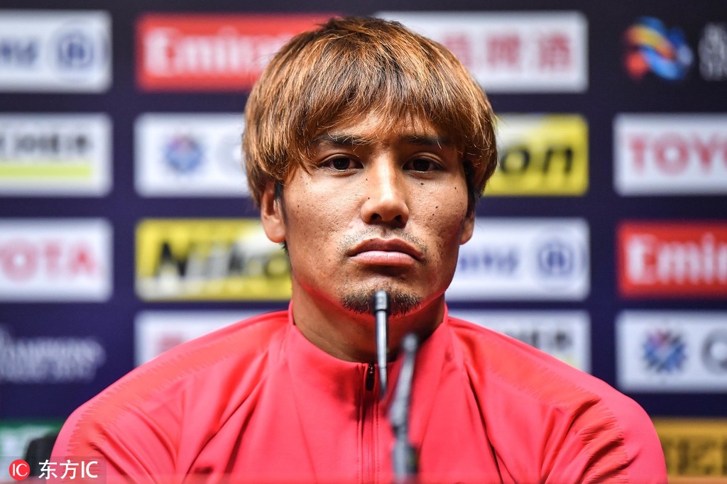 集结日体能课后，本菲卡复出首秀备战亚冠，压力陡增，轮换策略成焦点 