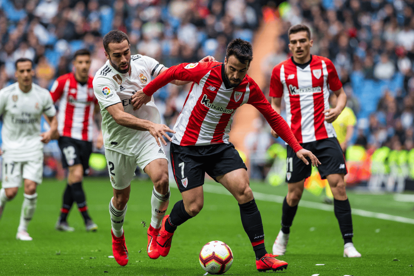 毕尔巴鄂竞技内部会议纪要流出：冲刺阶段主帅复盘，欧冠使命明确，阵容厚度经受考验的简单介绍